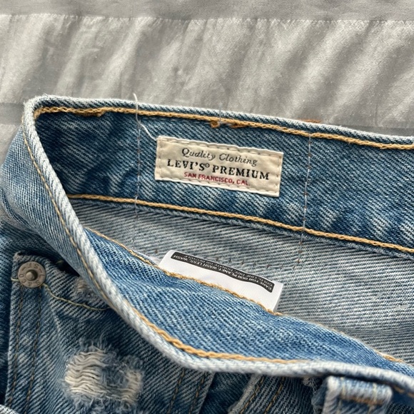 Levi Jean shorts - Picture 5 of 10